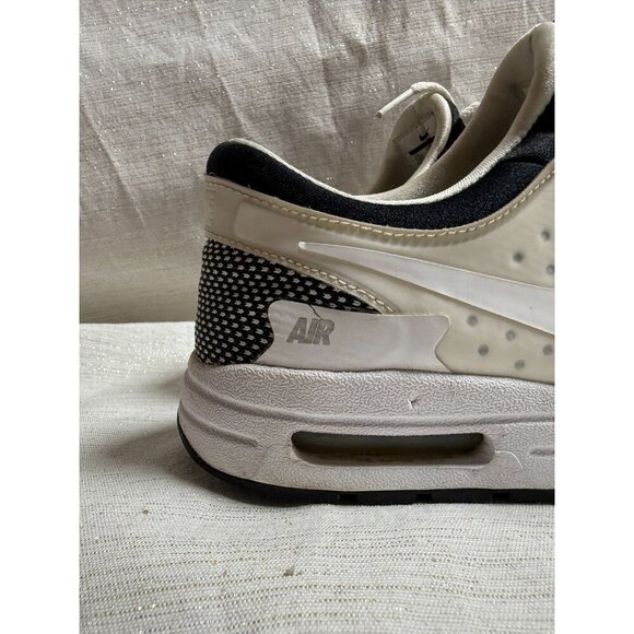 Nike Air Max Zero Essential Black & White Youth 5.5 Y - 881224 - Picture 7 of 15